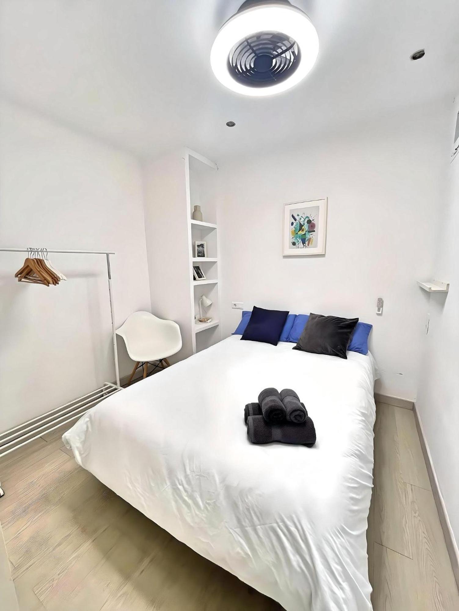 Apartamento Excellent location Malaga centro historico 2 bed flat Exterior foto